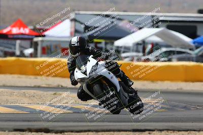 media/Apr-09-2022-SoCal Trackdays (Sat) [[c9e19a26ab]]/Turn 2 (1140am)/